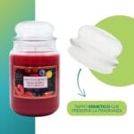 Candela frutti di bosco con tappo ermetico che conserva l’aroma