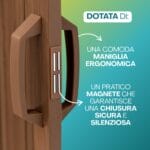 Dettaglio maniglia porta a soffietto marrone con chiusura magnetica silenziosa