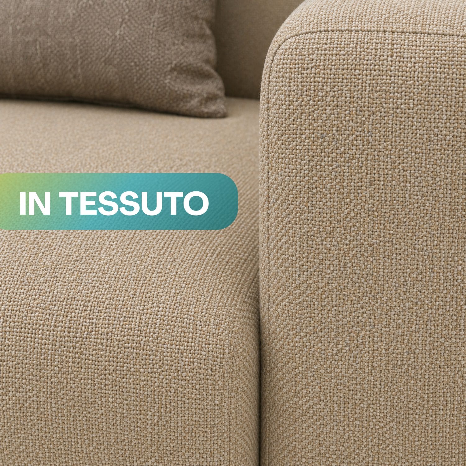 divano beige tessuto Dettaglio divano in tessuto beige con trama resistente e finitura morbida