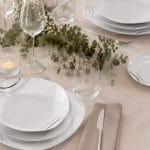 piatti quadrati porcellana Set tavola elegante con piatti quadrati in porcellana bianca decorata per 6 persone