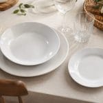 Servizio piatti rotondi in porcellana bianca per 6 persone dal design elegante e moderno