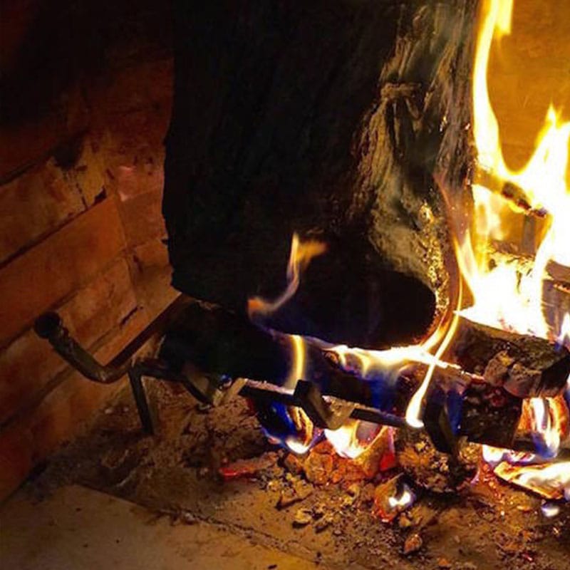 brucialegna per camino in ferro battuto 30x32x20 cm resistente al calore e alla fiamma