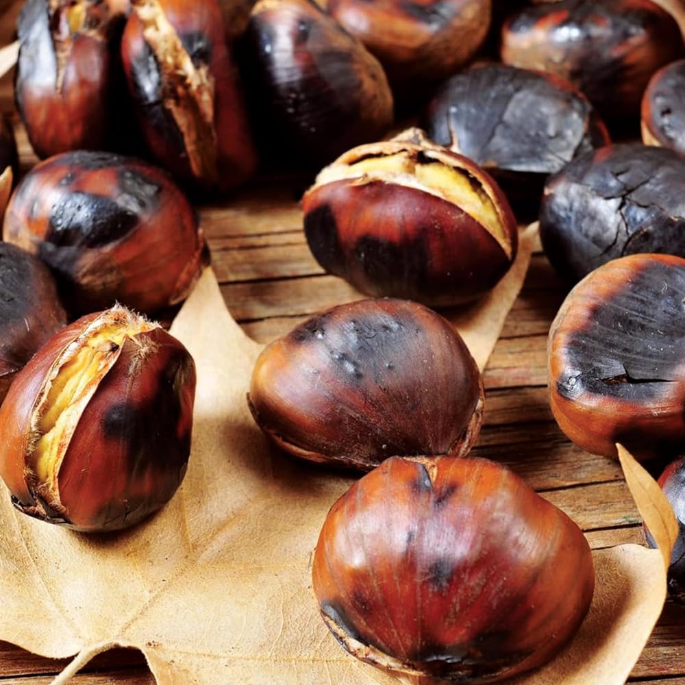 Castagne cotte con padella forata da 26 cm per caldarroste