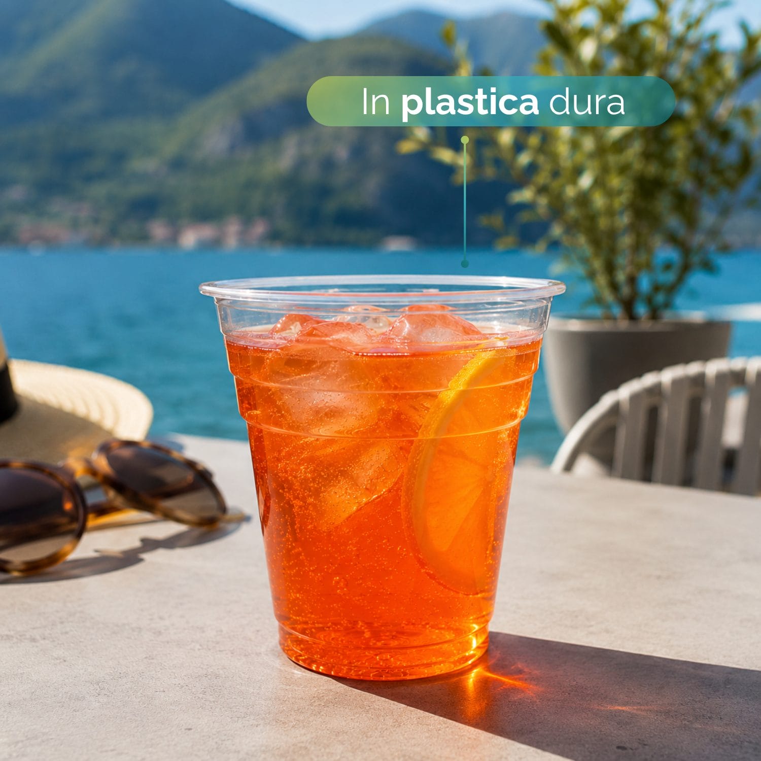 Bicchiere in plastica dura trasparente per aperitivi e cocktail con ghiaccio