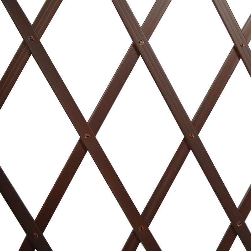 traliccio-in-plastica-marrone-dettaglio