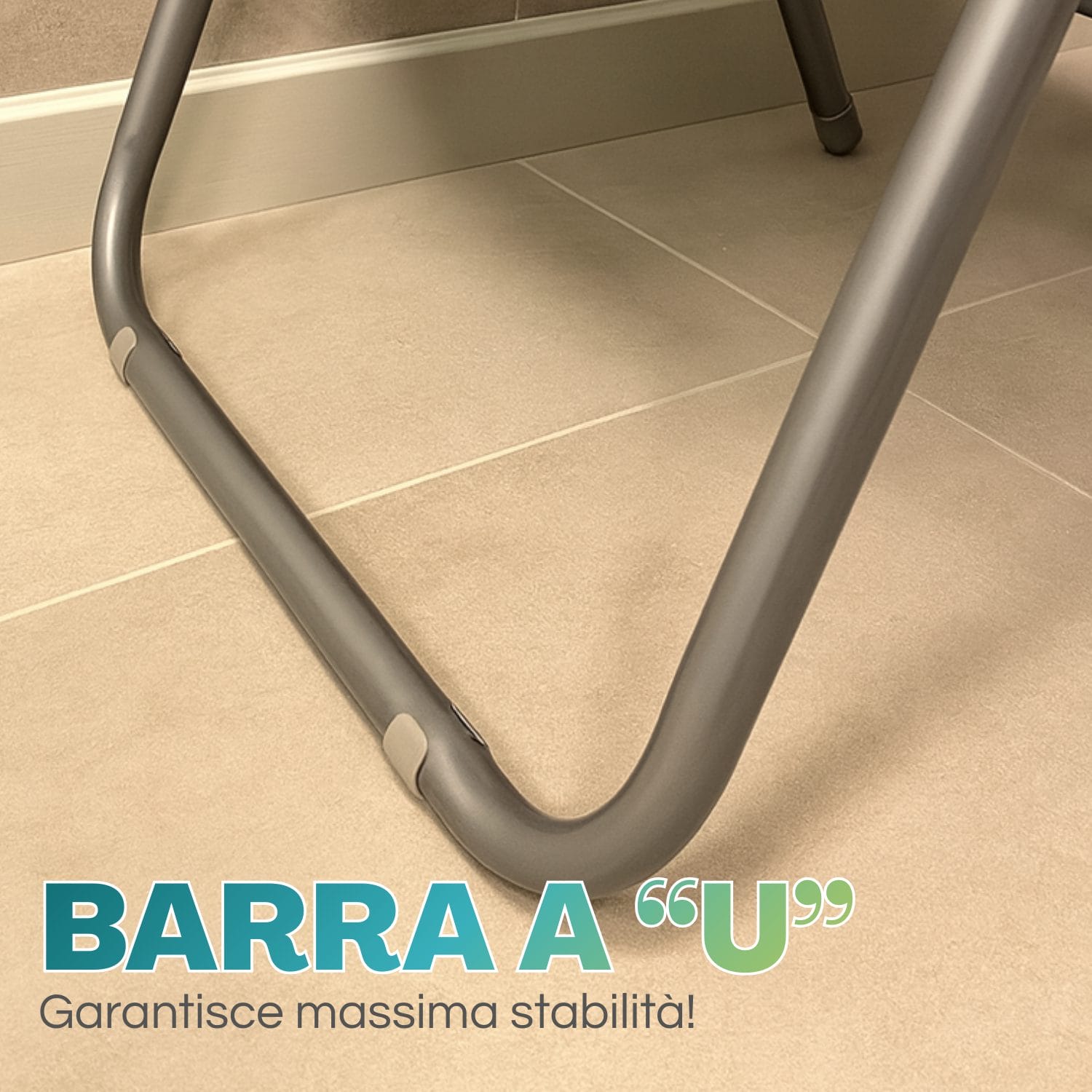 Base con barra a U per maggiore stabilità della sedia pieghevole