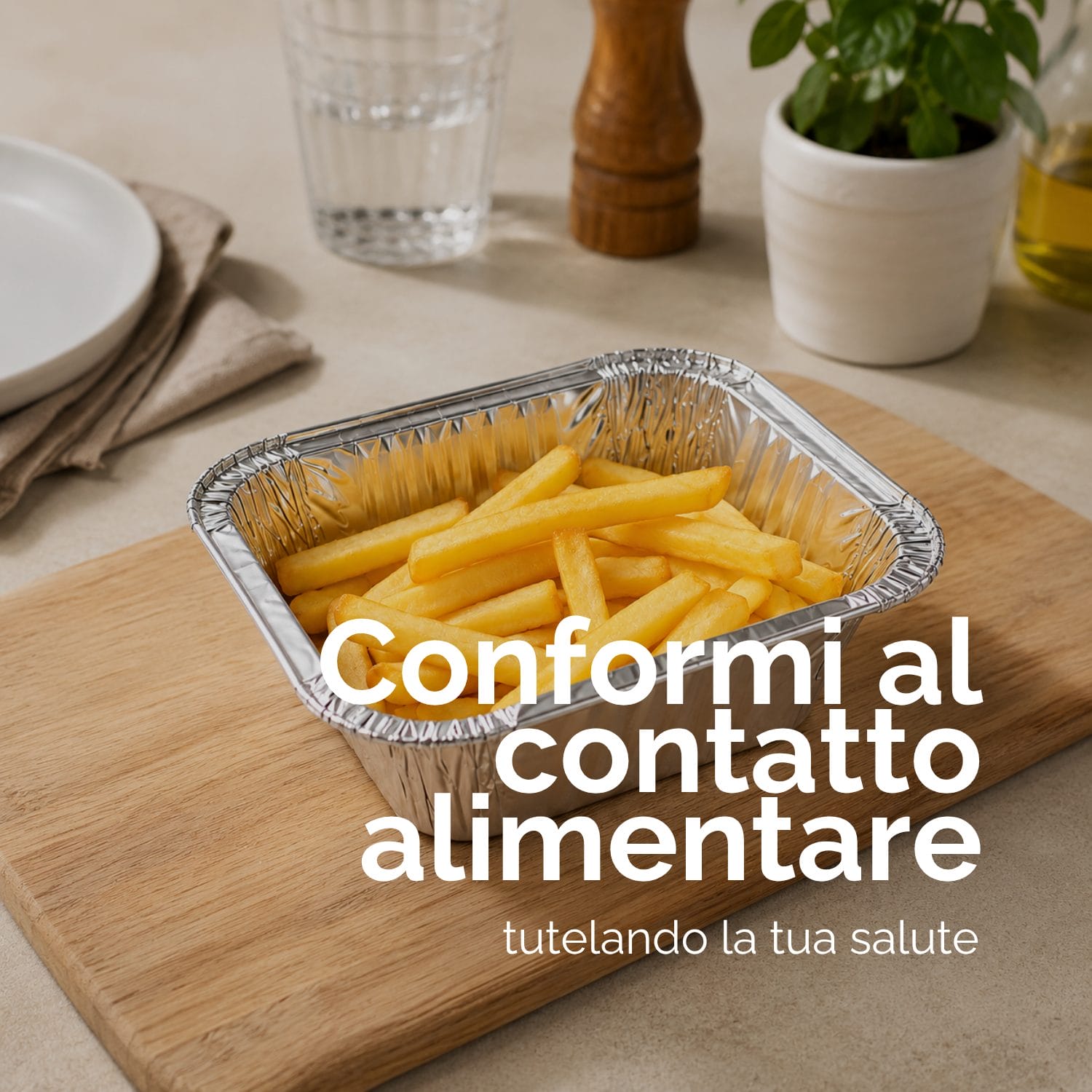 Contenitore alluminio mezza porzione per alimenti con patatine fritte, idoneo al contatto alimentare