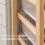 Dettaglio scaffale in legno massiccio con cestelli estraibili alta qualità