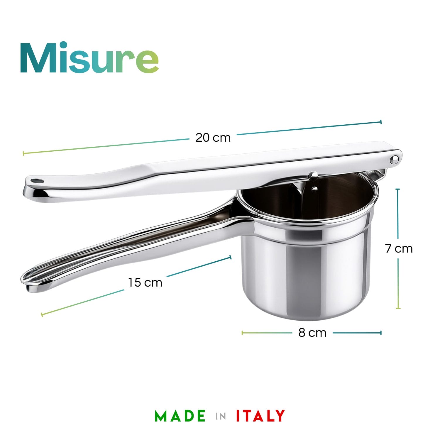 Schiacciapatate inox in uso per preparare purè fresco in cucina