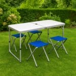 Tavolo da campeggio pieghevole con 4 sgabelli blu, ideale per esterno